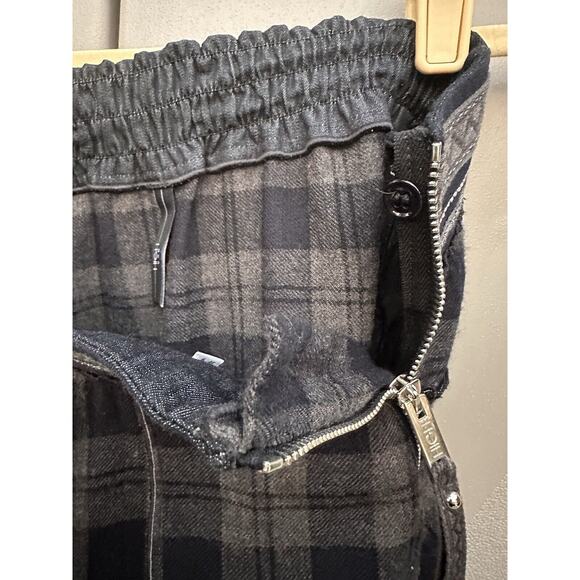 High Knit Claire Campbell wool Asymmetric Draped Kilt Skirt Sz 6 Tartan Grey - Picture 11 of 15